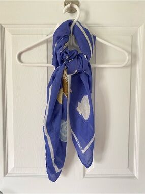 Blue Sellfish Border Scarf